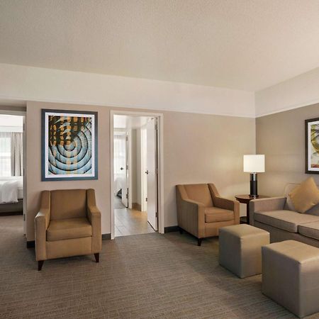 Embassy Suites Brunswick Εξωτερικό φωτογραφία