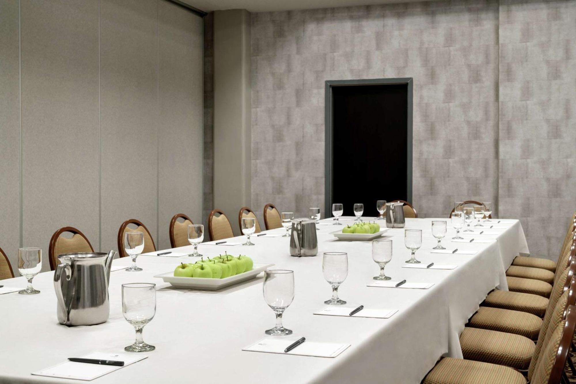 Embassy Suites Brunswick Εξωτερικό φωτογραφία